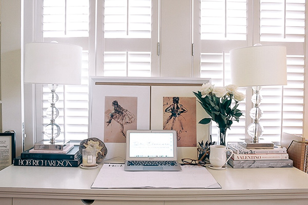 Bloggers at Home - featuring lifestyle blogger Eleanora Morrison ...